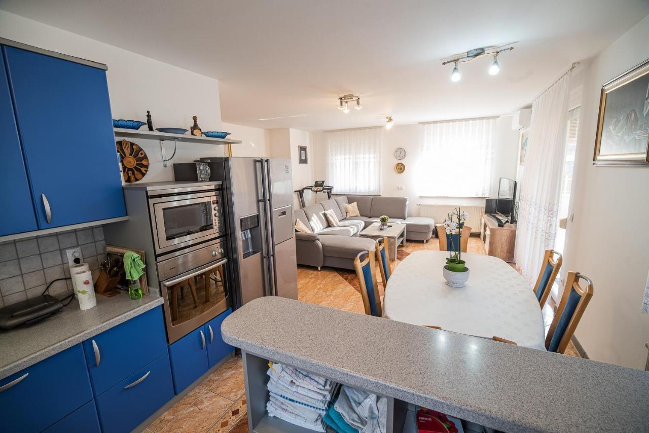 Apartment Zelimlje Škofljica Εξωτερικό φωτογραφία